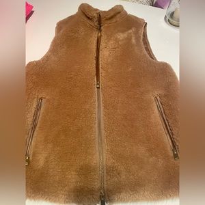 𝅺J.Crew Camel Plush Fleece Excrusion Vest Full Zip Jacket
